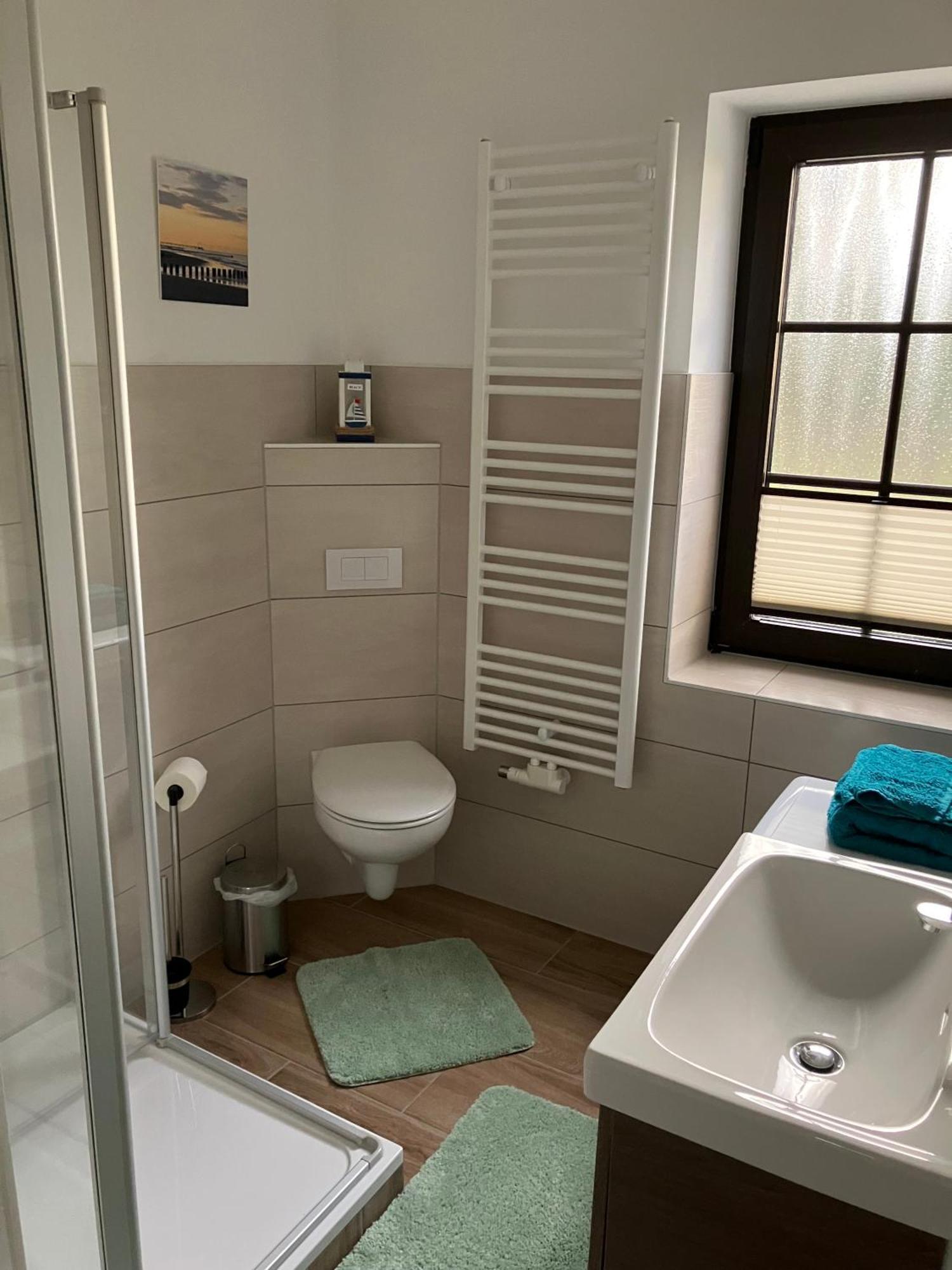 Grosse 4 Sterne Ferienwohnung Beim Boddenstrand Sundhagen-Niederhof ภายนอก รูปภาพ